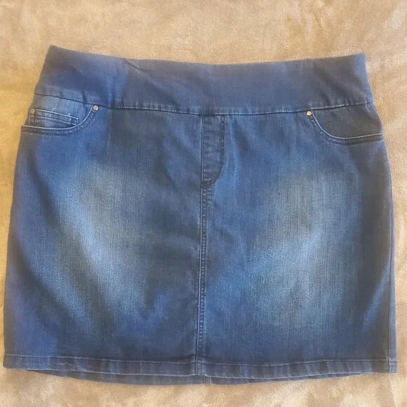 Denim Skort for Women - Picture 2 of 9